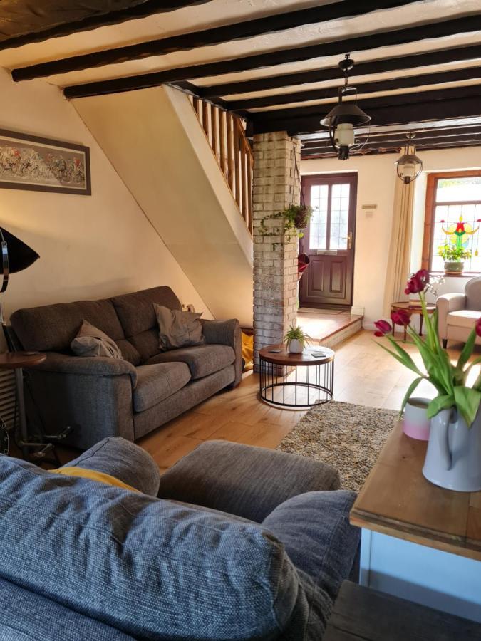 Old Road Cottage Pet Friendly Outdoors Beaches Neath Kültér fotó