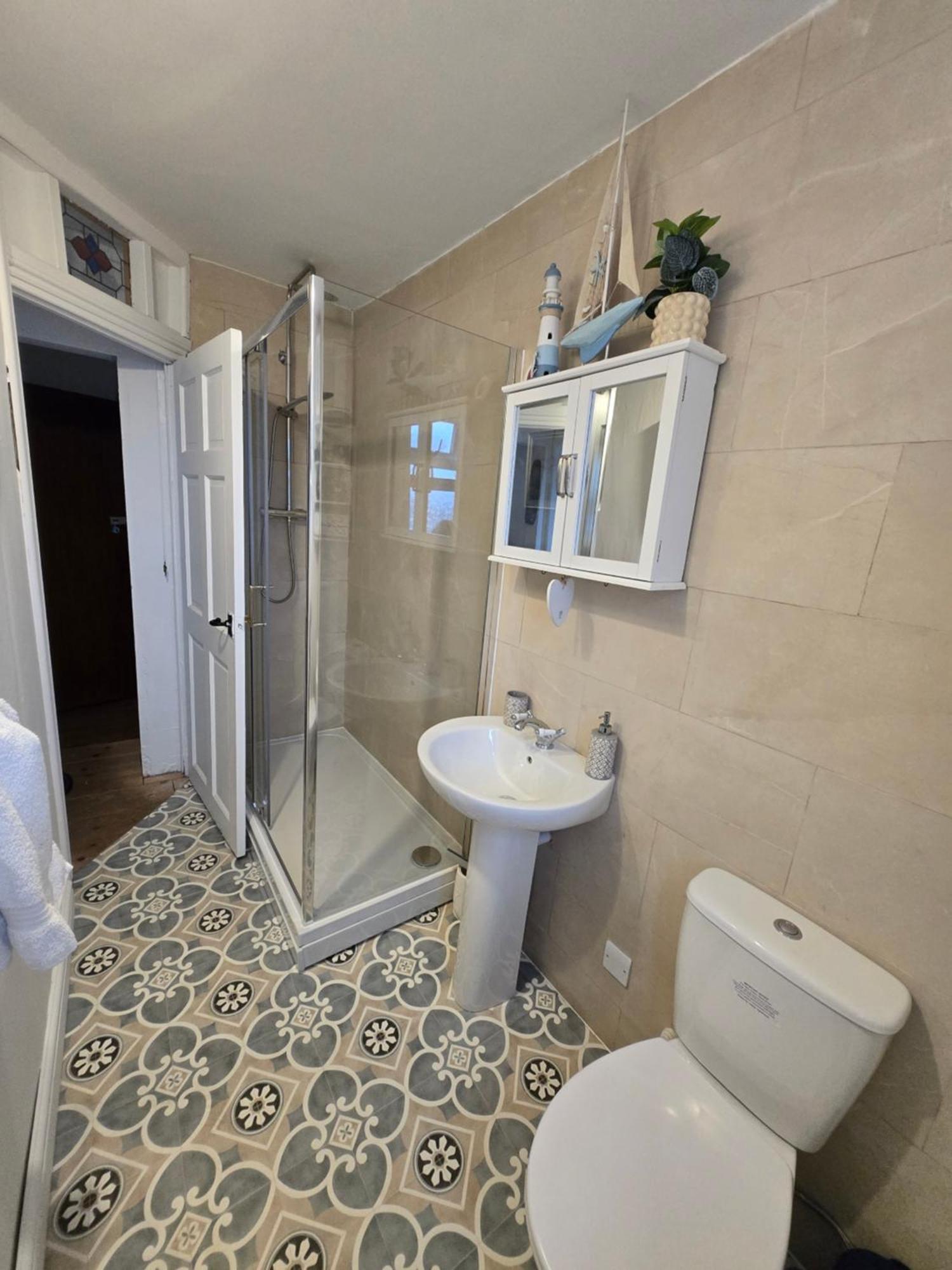 Old Road Cottage Pet Friendly Outdoors Beaches Neath Kültér fotó